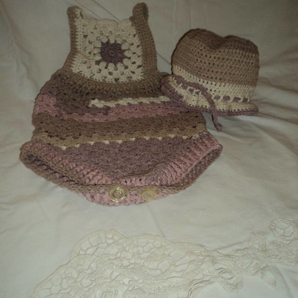 Baby Romper with Sun Hat  6-9 mos